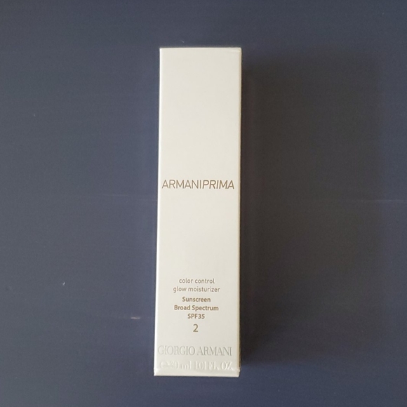 Giorgio Armani Other - Armani Prima Color Control Glow Moisturizer Giorgio Armani Other - Armani Prima Color Control Glow Moisturizer